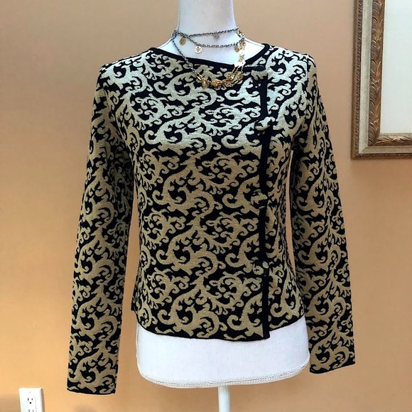Metallic Gold and Black Knit Sweater - Picture 1 of 13